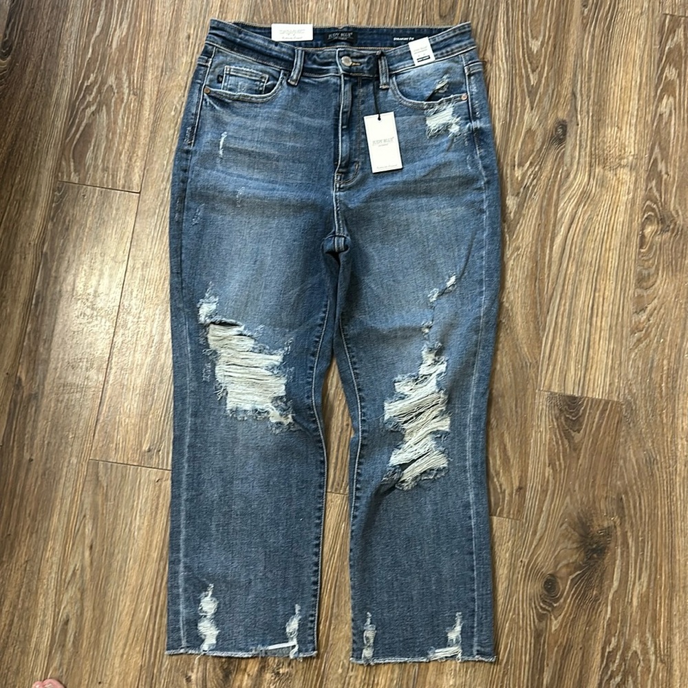 Judy Blue cropped length jeans